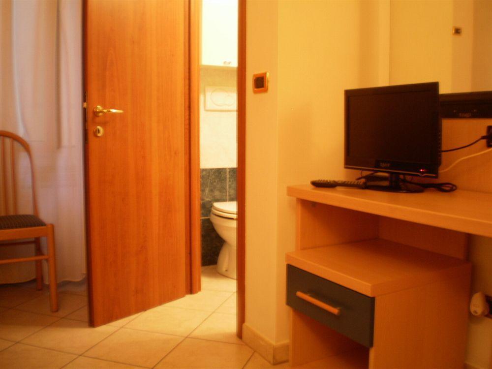 Citta Eterna Guest House Róma Kültér fotó