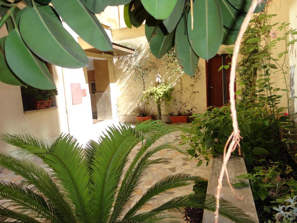 Citta Eterna Guest House Róma Kültér fotó